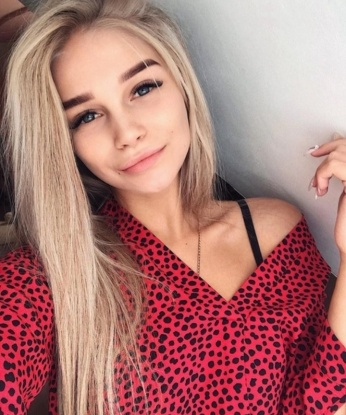 Анкета проститутки Ангелина - город Александровск, 1999 лет, №13413